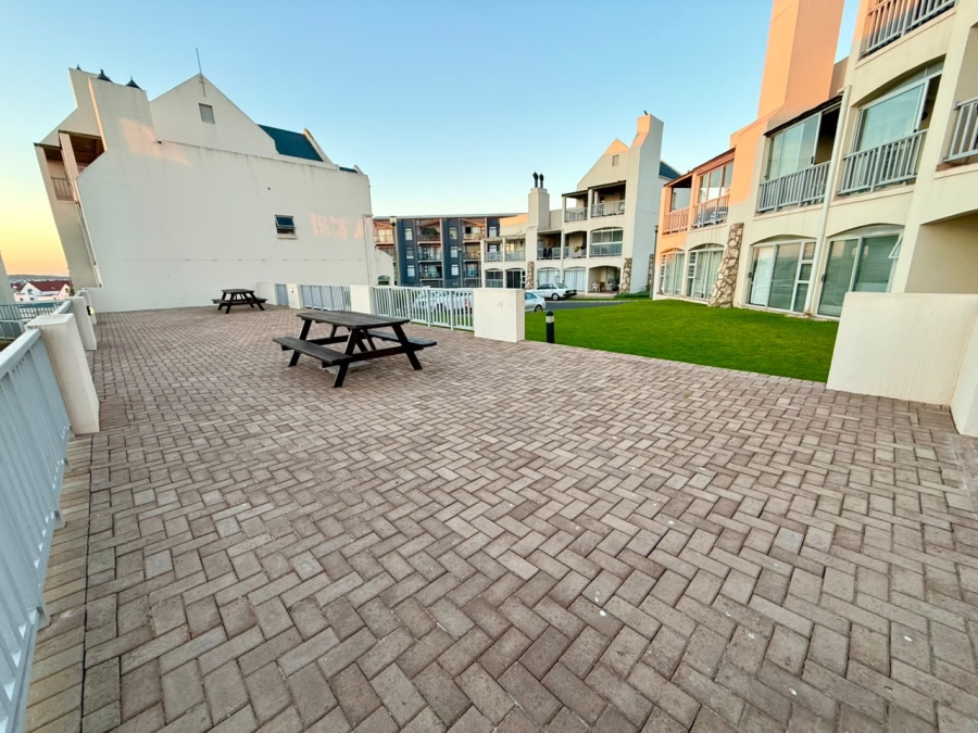 2 Bedroom Property for Sale in Mykonos Western Cape
